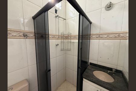 Banheiro de casa para alugar com 4 quartos, 360m² em Pindorama, Belo Horizonte