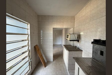 Casa para alugar com 360m², 4 quartos e 3 vagas Casa para alugar com 360m², 4 quartos e 3 vagasCozinha