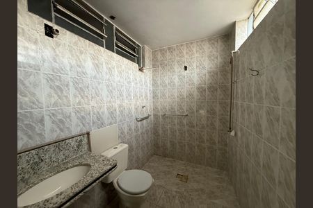 Casa para alugar com 360m², 4 quartos e 3 vagas Casa para alugar com 360m², 4 quartos e 3 vagasBanheiro da Suíte