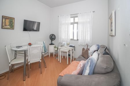 Apartamento à venda com 45m², 2 quartos e sem vaga Apartamento à venda com 45m², 2 quartos e sem vagaSala