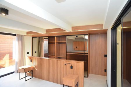 Apartamento à venda com 392m², 3 quartos e 3 vagas Apartamento à venda com 392m², 3 quartos e 3 vagasSuíte 3