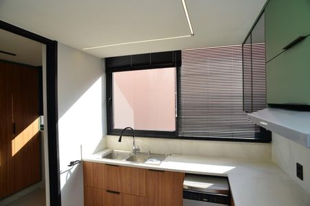 Apartamento à venda com 392m², 3 quartos e 3 vagas Apartamento à venda com 392m², 3 quartos e 3 vagasCozinha