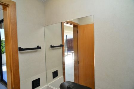 Apartamento à venda com 392m², 3 quartos e 3 vagas Apartamento à venda com 392m², 3 quartos e 3 vagasBanheiro do Salão de Festas