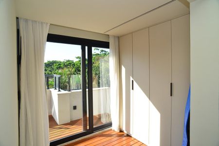Suíte 1 de apartamento à venda com 3 quartos, 392m² em Barra da Tijuca, Rio de Janeiro