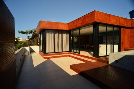 Apartamento à venda com 392m², 3 quartos e 3 vagas Apartamento à venda com 392m², 3 quartos e 3 vagasÁrea Externa