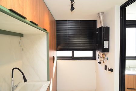 Apartamento à venda com 392m², 3 quartos e 3 vagas Apartamento à venda com 392m², 3 quartos e 3 vagasÁrea de Serviço
