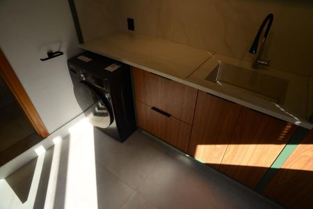 Apartamento à venda com 392m², 3 quartos e 3 vagas Apartamento à venda com 392m², 3 quartos e 3 vagasÁrea de Serviço