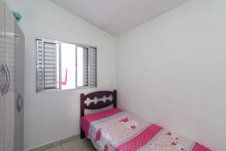 Quarto 2 de casa à venda com 3 quartos, 130m² em Conjunto Residencial José Bonifácio, São Paulo