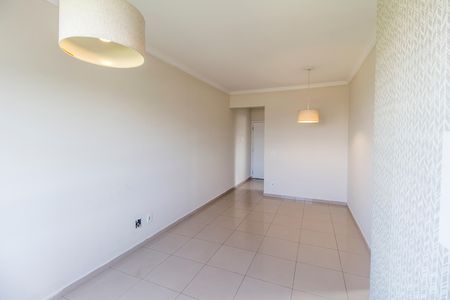 Apartamento à venda com 69m², 3 quartos e 1 vaga Apartamento à venda com 69m², 3 quartos e 1 vagaSala