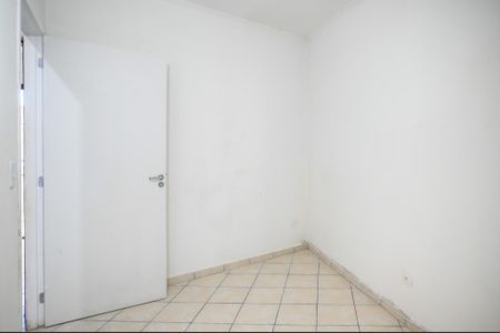 Quarto 1 de casa para alugar com 2 quartos, 100m² em Vila Moraes, São Paulo