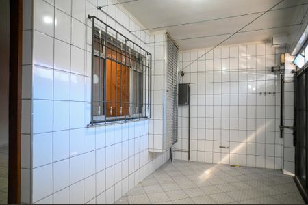 Garagem de casa para alugar com 2 quartos, 100m² em Vila Moraes, São Paulo
