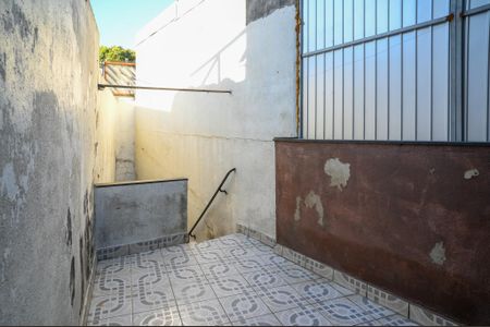 Terraço de casa para alugar com 2 quartos, 100m² em Vila Moraes, São Paulo