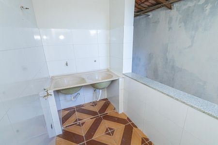 Area de serviço de casa para alugar com 3 quartos, 90m² em Jardim dos Comerciários, Belo Horizonte