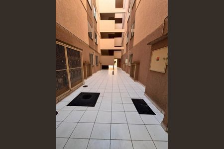 Apartamento para alugar com 48m², 2 quartos e 1 vaga Apartamento para alugar com 48m², 2 quartos e 1 vagaCondomínio