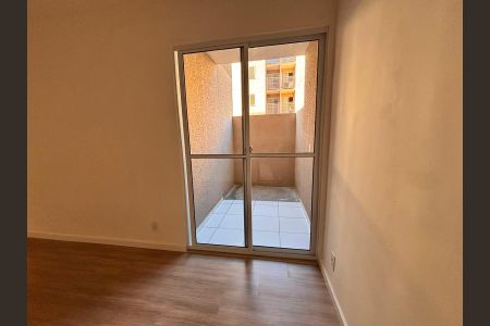 Sala de apartamento para alugar com 2 quartos, 48m² em Granja Viana, Cotia