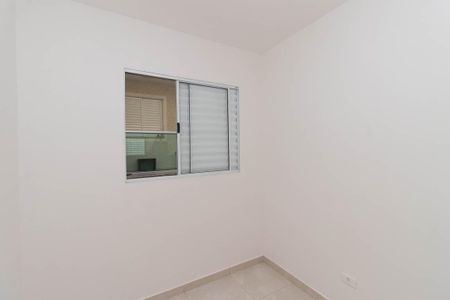 Quarto 2 de apartamento para alugar com 2 quartos, 44m² em Vila Constança, São Paulo