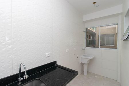 Apartamento para alugar com 44m², 2 quartos e 1 vaga Apartamento para alugar com 44m², 2 quartos e 1 vagaCozinha e Área de Serviço