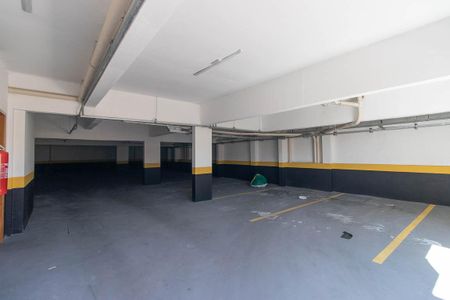 Garagem de apartamento para alugar com 2 quartos, 44m² em Vila Constança, São Paulo