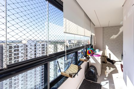 Apartamento à venda com 89m², 3 quartos e 2 vagasVaranda