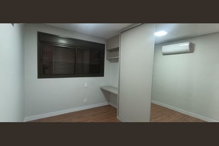Apartamento para alugar com 67m², 2 quartos e 2 vagas Apartamento para alugar com 67m², 2 quartos e 2 vagasQuarto