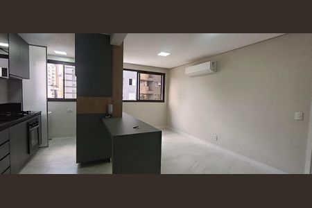 Apartamento para alugar com 67m², 2 quartos e 2 vagas Apartamento para alugar com 67m², 2 quartos e 2 vagasSala