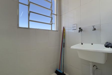 Apartamento para alugar com 42m², 2 quartos e 1 vaga Apartamento para alugar com 42m², 2 quartos e 1 vagaCozinha e Área de Serviço