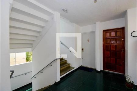 Apartamento para alugar com 42m², 2 quartos e 1 vaga Apartamento para alugar com 42m², 2 quartos e 1 vagaHall de entrada