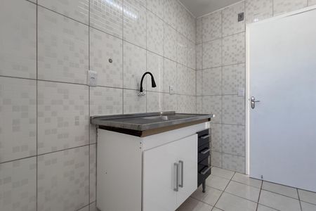 Cozinha e Área de Serviço de apartamento para alugar com 2 quartos, 42m² em Vila Nova Bonsucesso, Guarulhos