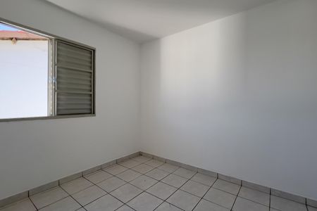 Quarto 1 de apartamento para alugar com 2 quartos, 42m² em Vila Nova Bonsucesso, Guarulhos