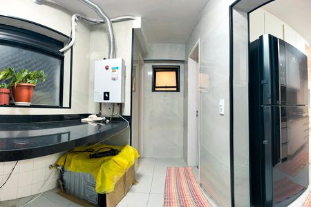 Cozinha e Área de Serviço de apartamento para alugar com 4 quartos, 106m² em Fazenda Morumbi, São Paulo