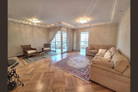 Apartamento para alugar com 3 quartos, 190m² em Indianópolis, São Paulo