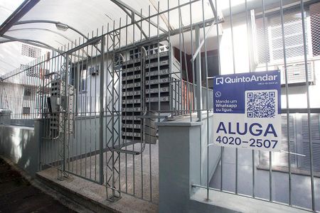 Plaquinha de apartamento para alugar com 2 quartos, 69m² em Higienópolis, Porto Alegre