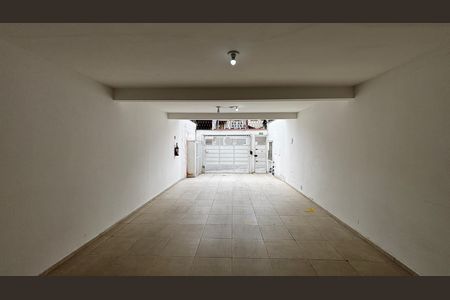 Apartamento para alugar com 42m², 2 quartos e 1 vaga Apartamento para alugar com 42m², 2 quartos e 1 vagaGaragem