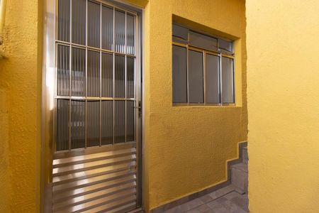 Entrada de casa para alugar com 1 quarto, 45m² em Vila Medeiros, São Paulo