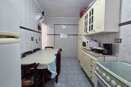 Cozinha de apartamento para alugar com 1 quarto, 54m² em Cidade Ocian, Praia Grande