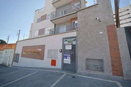 Fachada de apartamento para alugar com 2 quartos, 45m² em Vila Guilhermina, São Paulo