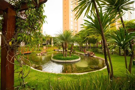 Apartamento para alugar com 103m², 2 quartos e 2 vagas Apartamento para alugar com 103m², 2 quartos e 2 vagasÁrea comum - Lago