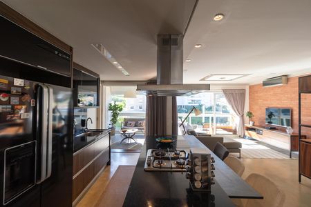 Apartamento para alugar com 103m², 2 quartos e 2 vagas Apartamento para alugar com 103m², 2 quartos e 2 vagasCozinha