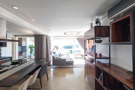 Apartamento para alugar com 103m², 2 quartos e 2 vagas Apartamento para alugar com 103m², 2 quartos e 2 vagasSalas