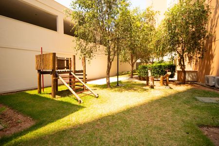 Apartamento para alugar com 103m², 2 quartos e 2 vagas Apartamento para alugar com 103m², 2 quartos e 2 vagasÁrea comum - Playground