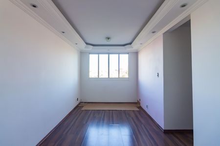 Sala  de apartamento para alugar com 2 quartos, 48m² em Quitaúna, Osasco
