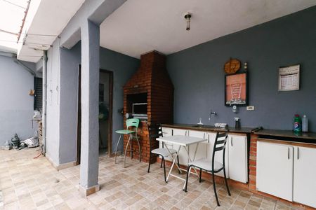 Churrasqueira de casa para alugar com 3 quartos, 240m² em Jardim Triana, São Paulo
