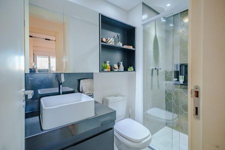 Apartamento à venda com 75m², 2 quartos e 2 vagas Apartamento à venda com 75m², 2 quartos e 2 vagasBanheiro