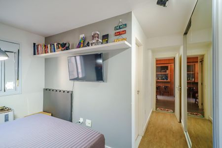 Apartamento à venda com 75m², 2 quartos e 2 vagas Apartamento à venda com 75m², 2 quartos e 2 vagasQuarto 2
