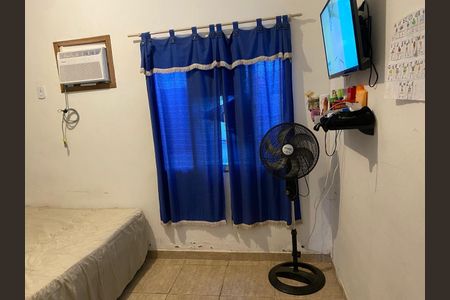 Quarto de casa à venda com 2 quartos, 68m² em Jacarepaguá, Rio de Janeiro