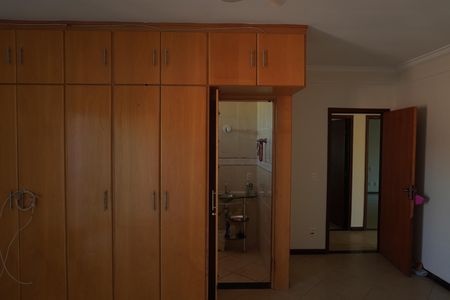Suíte 1 de casa para alugar com 4 quartos, 232m² em Jardim Acapulco, São Carlos