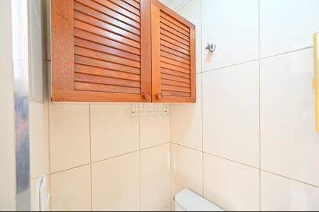 Apartamento para alugar com 76m², 2 quartos e 1 vagaBanheiro de Servico