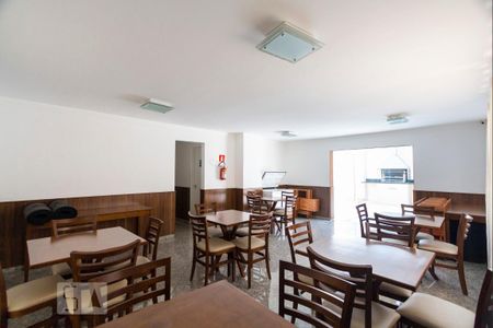 Apartamento para alugar com 76m², 2 quartos e 1 vaga Apartamento para alugar com 76m², 2 quartos e 1 vagaSalão de festas