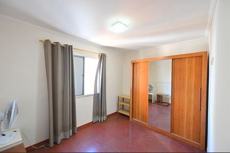 Apartamento para alugar com 76m², 2 quartos e 1 vagaQuarto 1