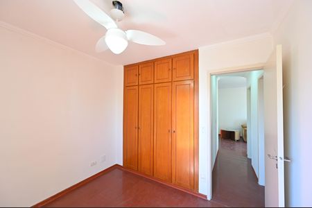 Apartamento para alugar com 76m², 2 quartos e 1 vagaQuarto 2